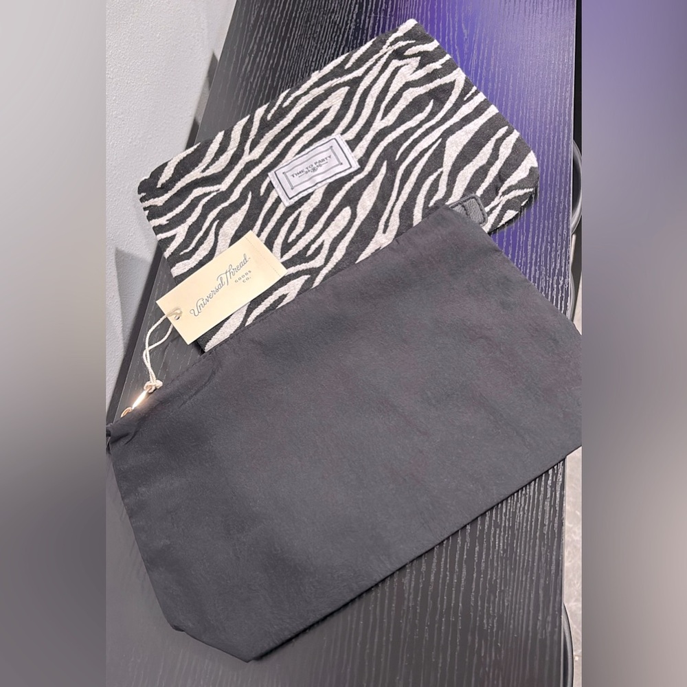 Cosmetic Bags NWT!! - Picture 3 of 3